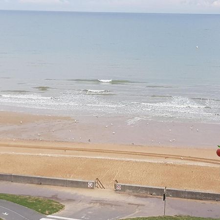 Appartement Liza 2 Pieces Vue Mer A كابورغ المظهر الخارجي الصورة